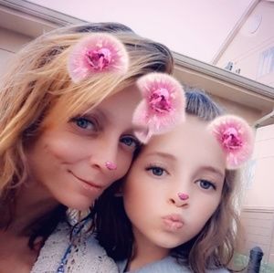 Meet your Posher, Tera